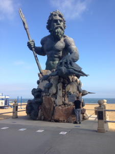 A statue of Neptune